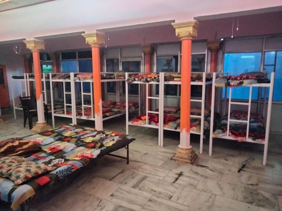 Shri Swami Sheetal Das Aashram Dharmshala Varanasi Eksteriør bilde